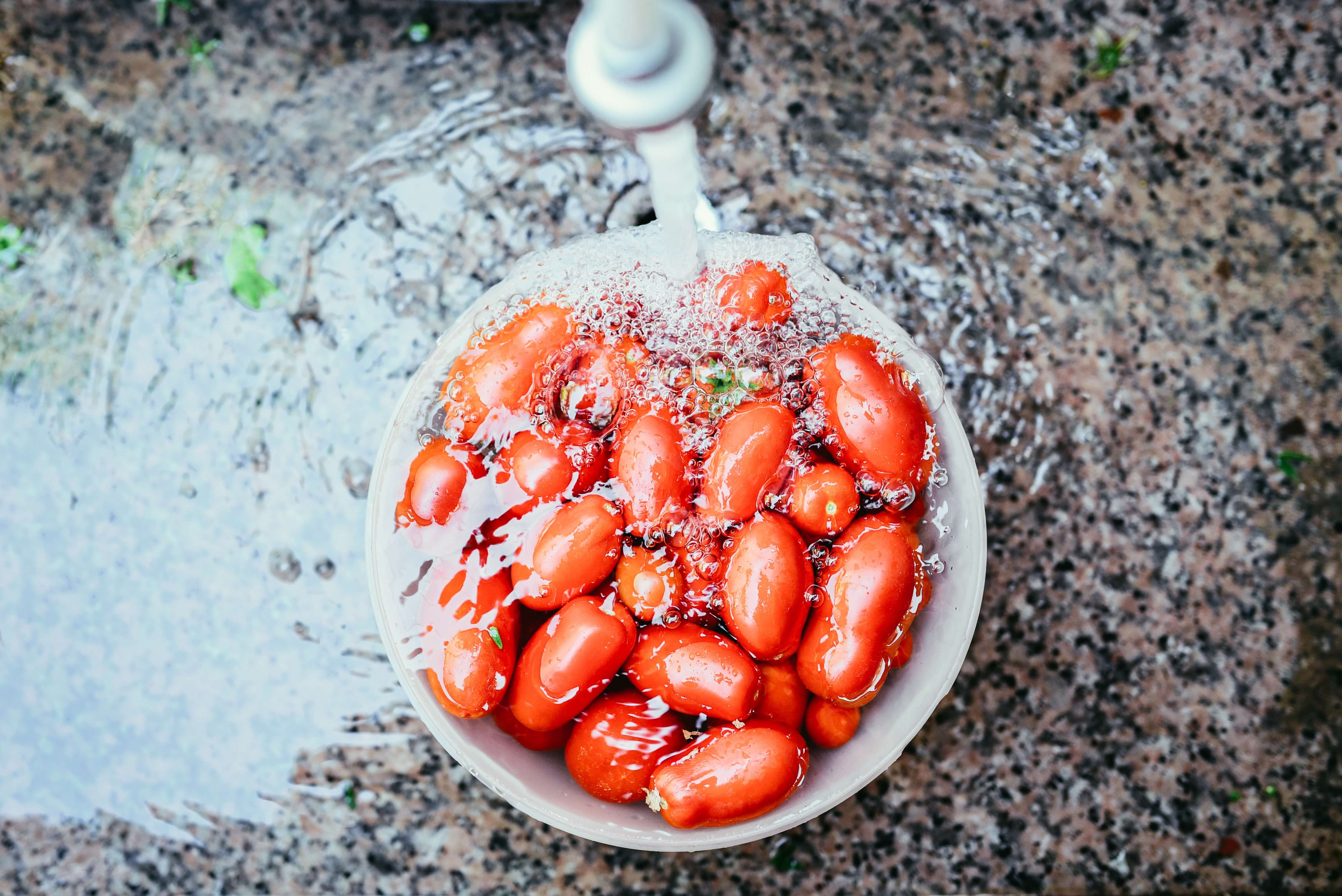 Washing vegetables